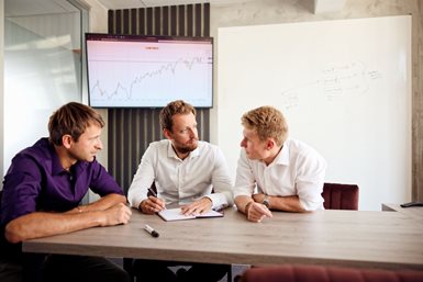 DVV Group zakladatelé firmy - David Kašper, Jakub Nytra